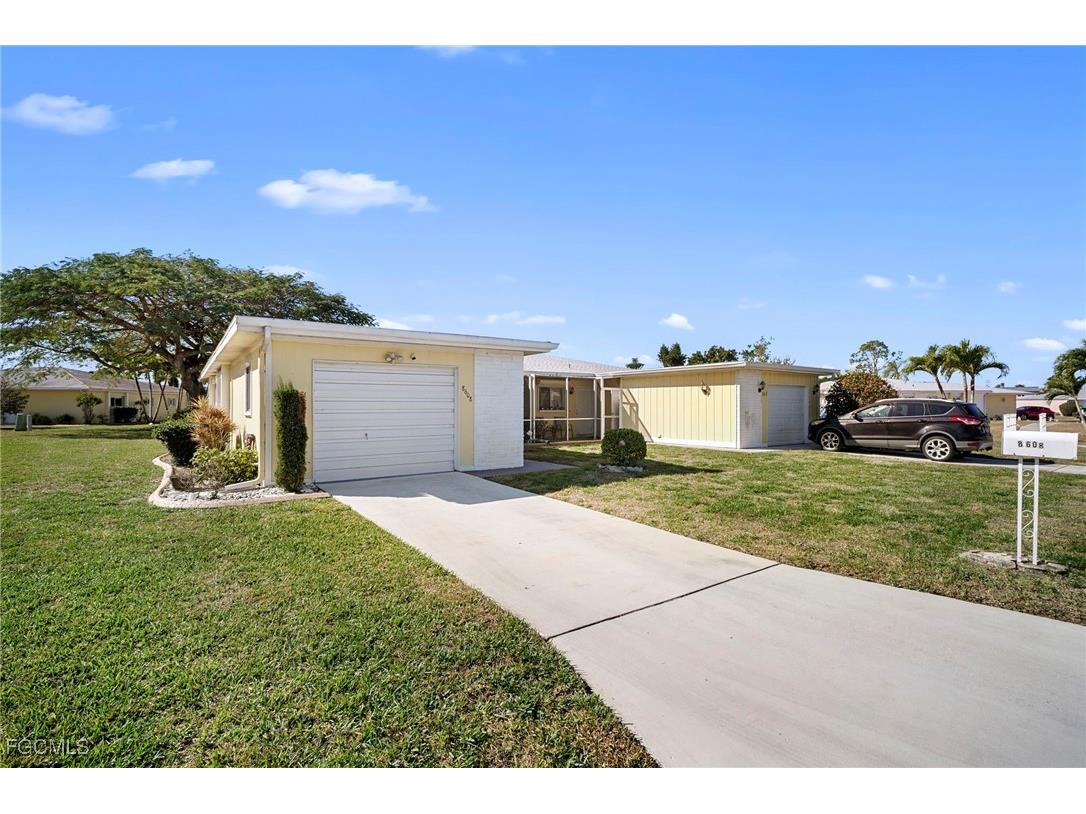 8608 Granada Court Fort Myers FL 33907 2026006219 image1