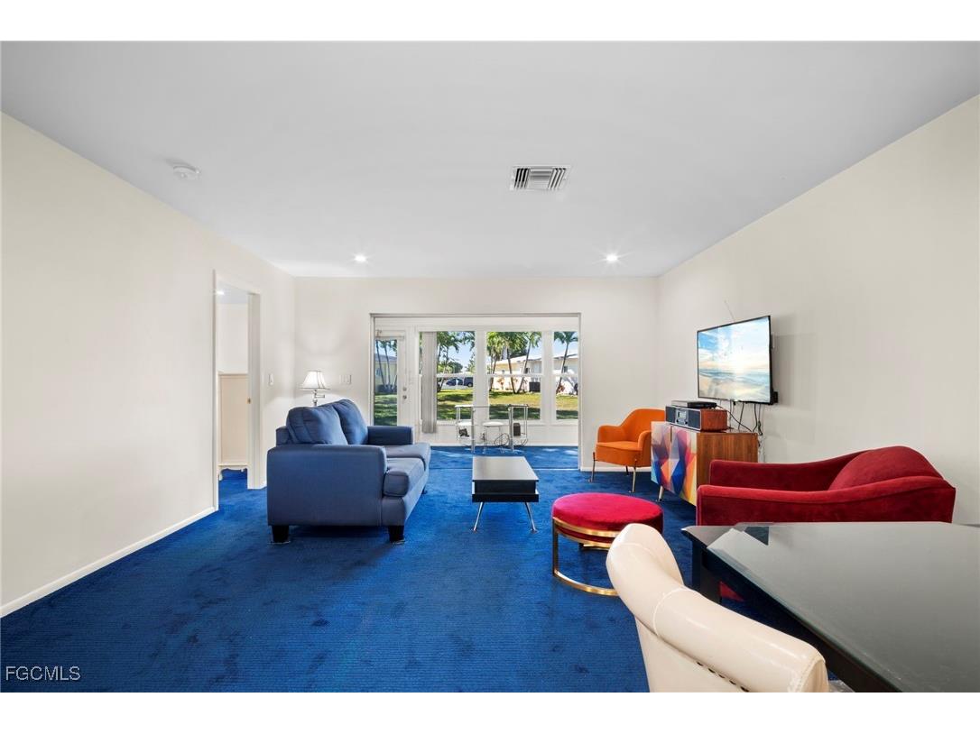 8608 Granada Court Fort Myers FL 33907 2026006219 image14