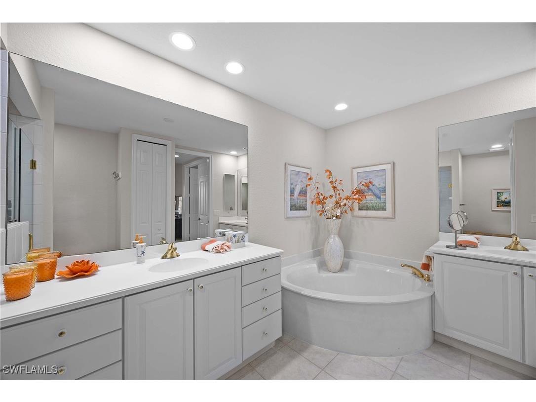 8609 Champions Point #201 Naples FL 34113 225068326 image24