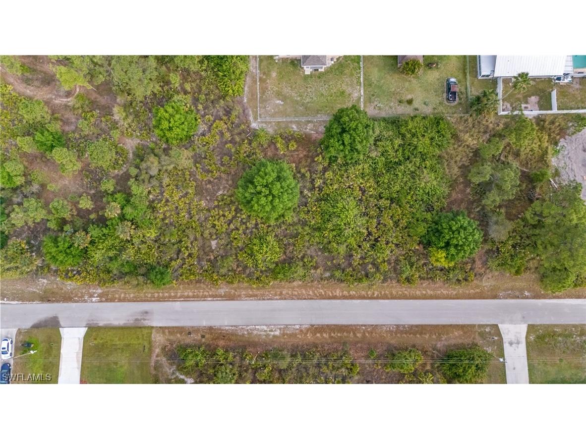 861 Carbon Street E Lehigh Acres FL 33974 224022027 image1