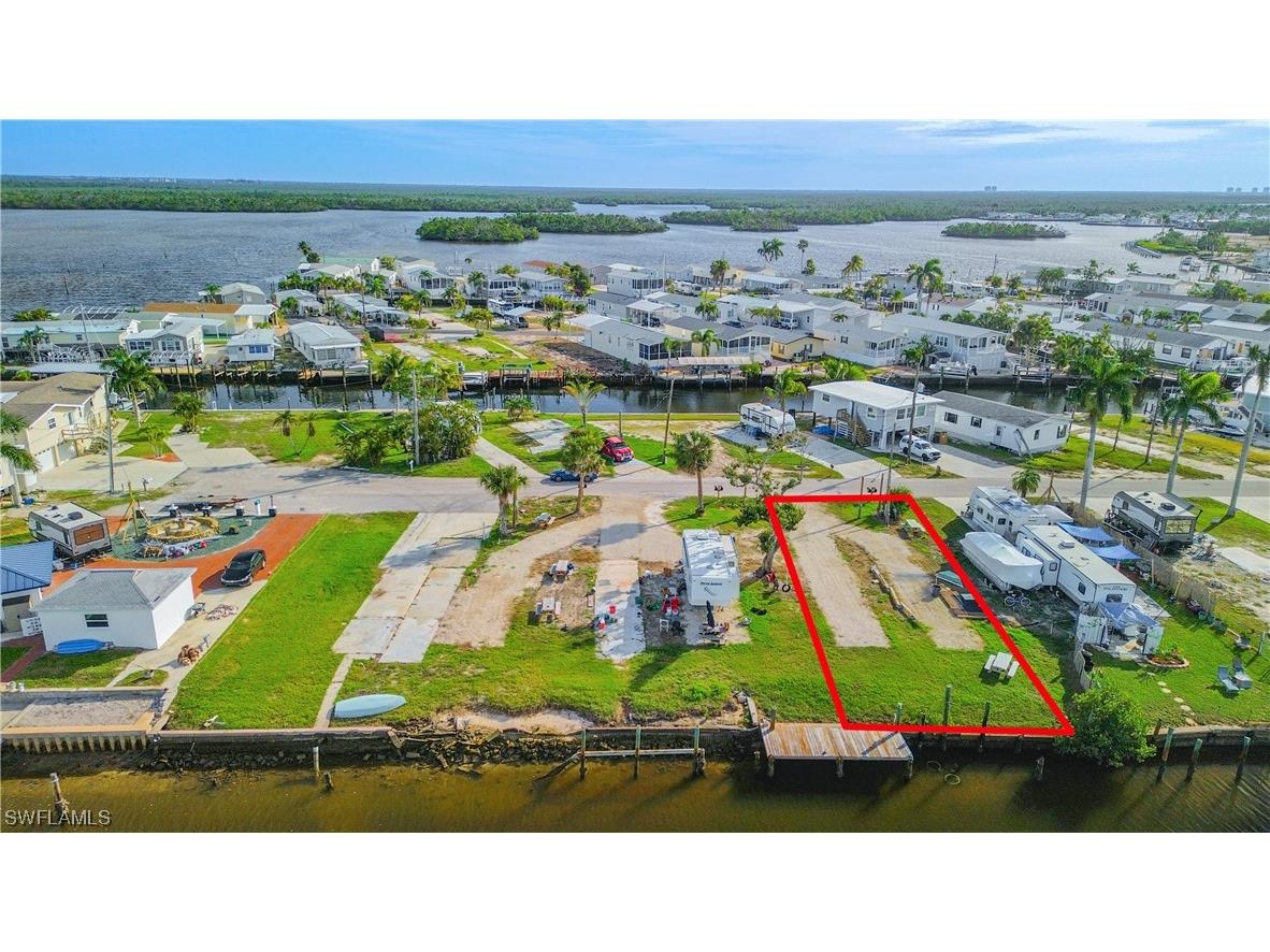 861 Oak Street Fort Myers Beach FL 33931 223088254 image1