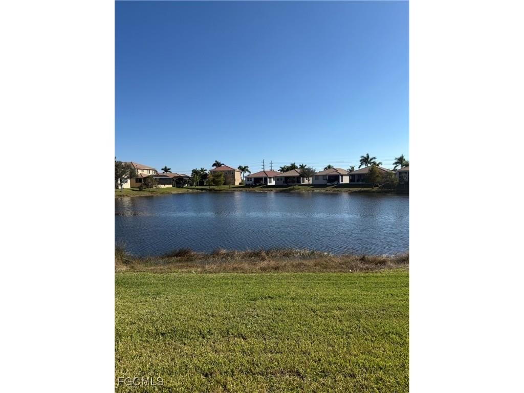 8613 Banyan Bay Boulevard Fort Myers FL 33908 2025021145 image11