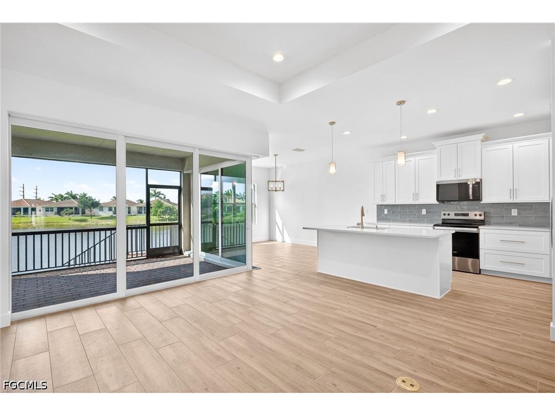 8613 Banyan Bay Boulevard Fort Myers FL 33908 2026024757 image7