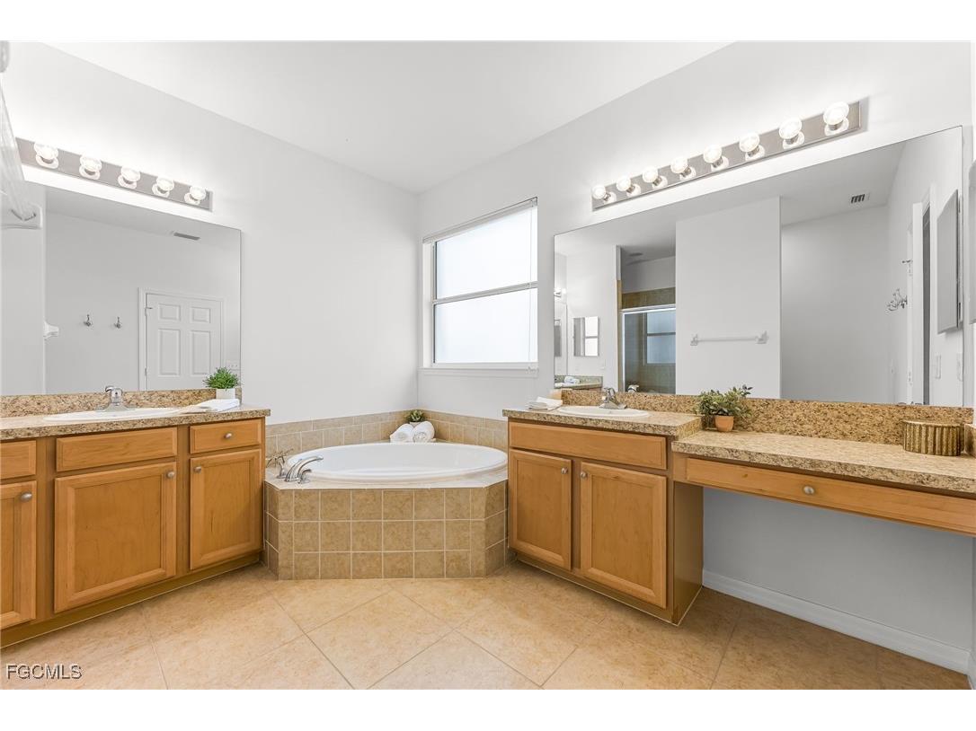 8615 Sumner Avenue Fort Myers FL 33908 2026001812 image23