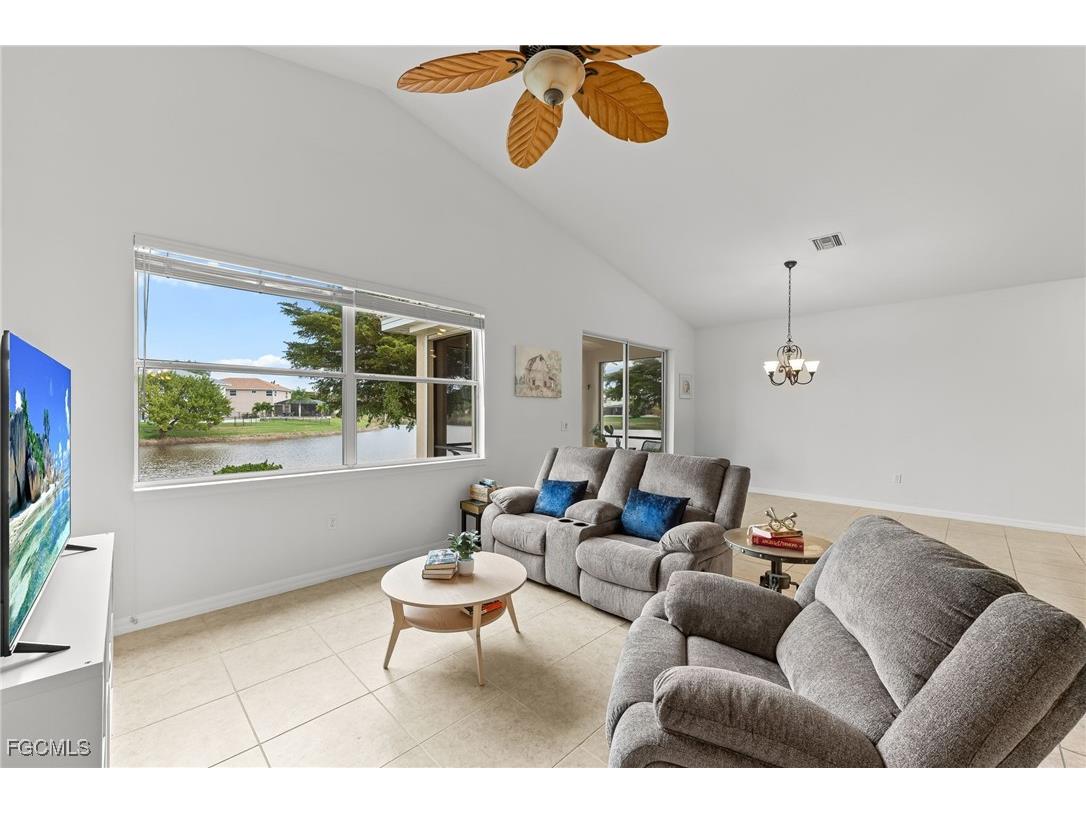 8615 Sumner Avenue Fort Myers FL 33908 2026001812 image8