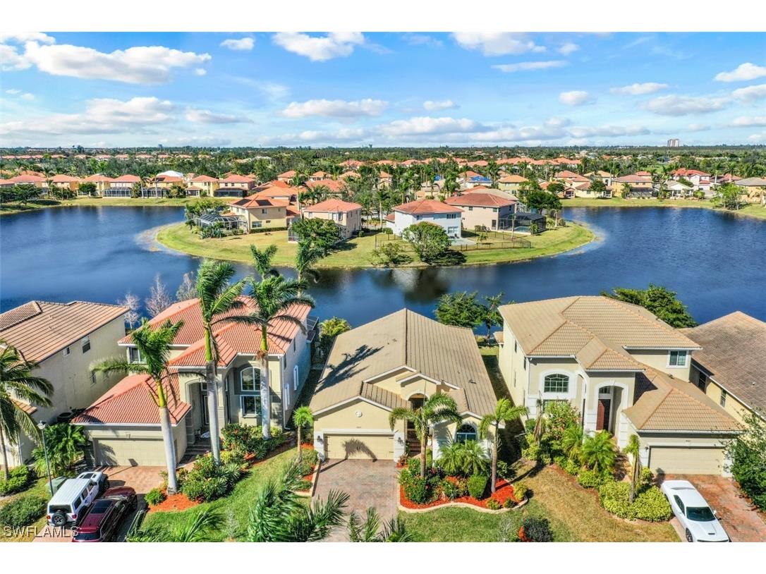 8615 Sumner Avenue Fort Myers FL 33908 223012495 image1