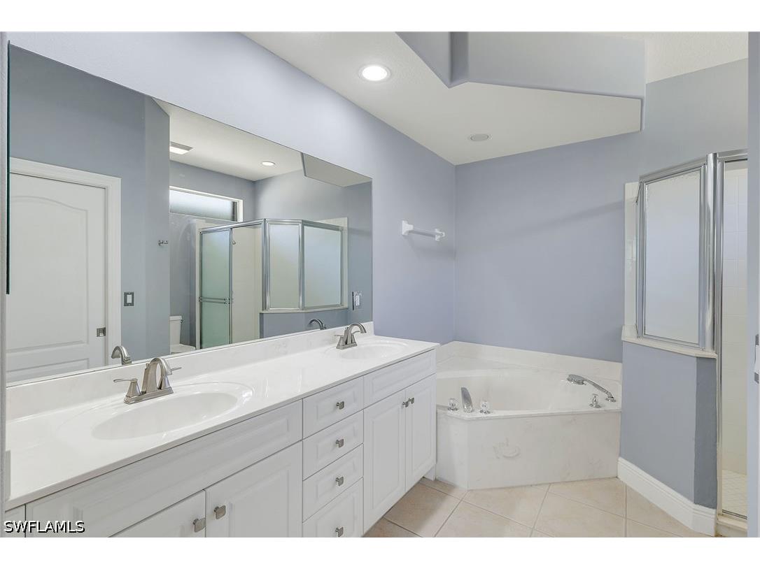 8616 Ibis Cove Circle Naples FL 34119 226013513 image21