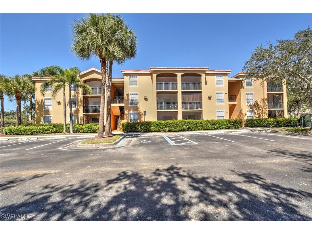 8617 River Homes Lane #3202 Bonita Springs FL 34135 223075407 image1