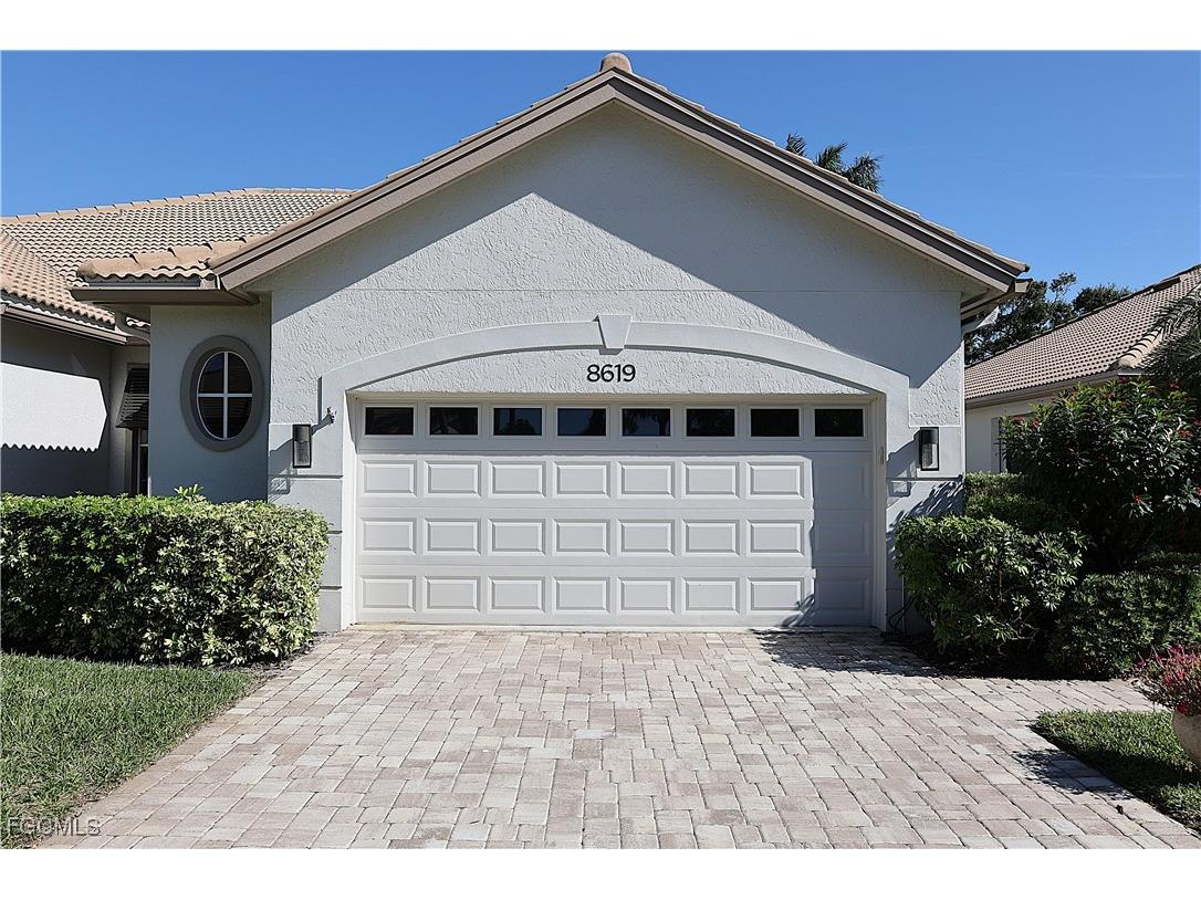 8619 Fairway Bend Drive Estero FL 33967 2025016420 image1