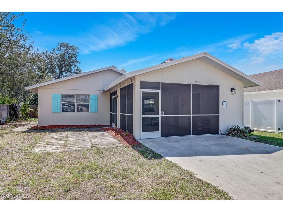 862 95th Avenue N Naples FL 34108 222061234 image1