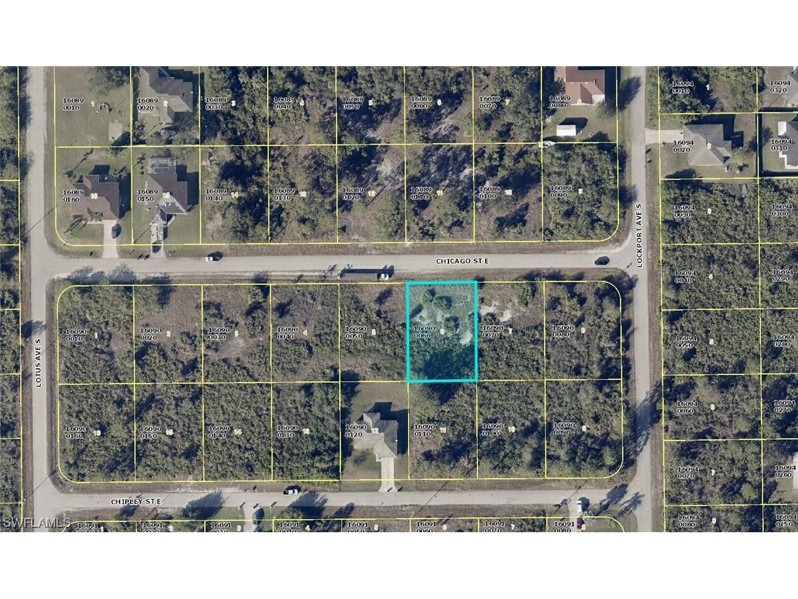 862 Chicago Street E Lehigh Acres FL 33974 223041284 image1