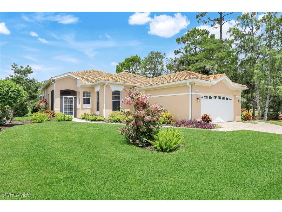 8621 Gleneagle Way Naples FL 34120 225056390 image1