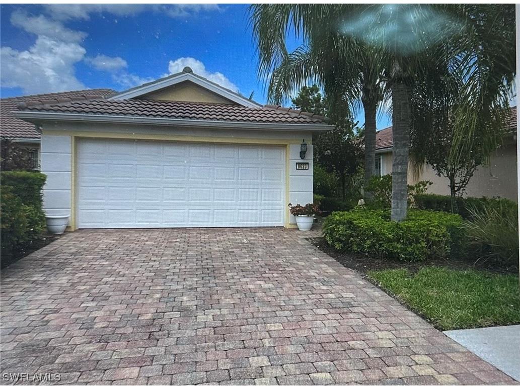 8623 Erice Court Naples FL 34114 223043728 image1