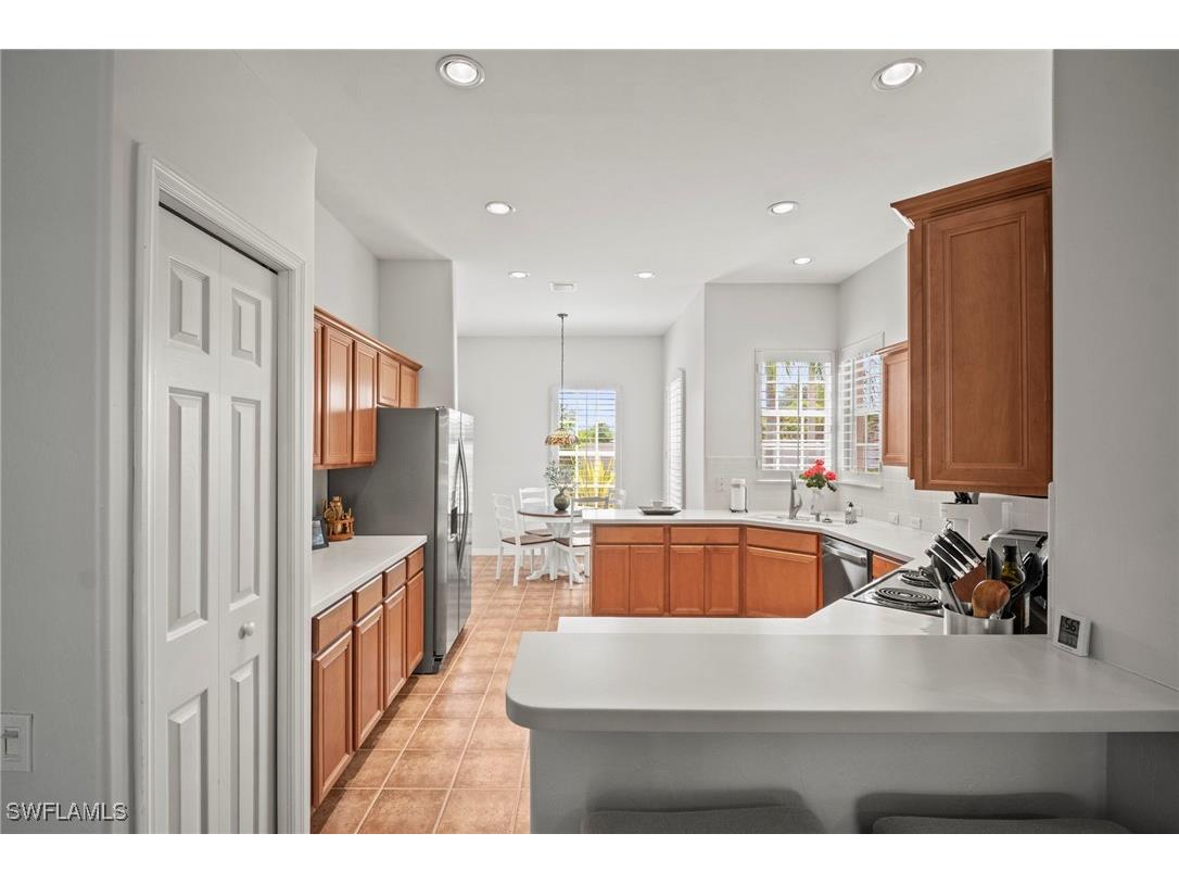 8625 Gleneagle Way Naples FL 34120 225075802 image11