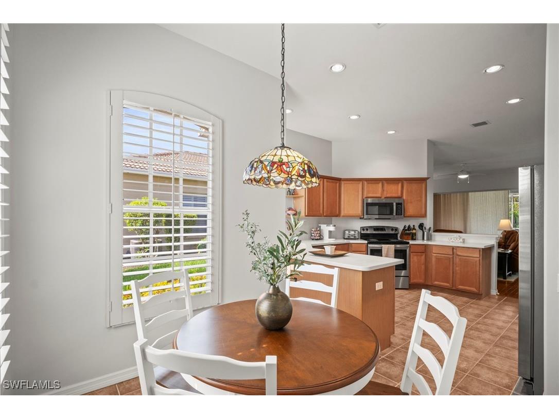 8625 Gleneagle Way Naples FL 34120 225075802 image15