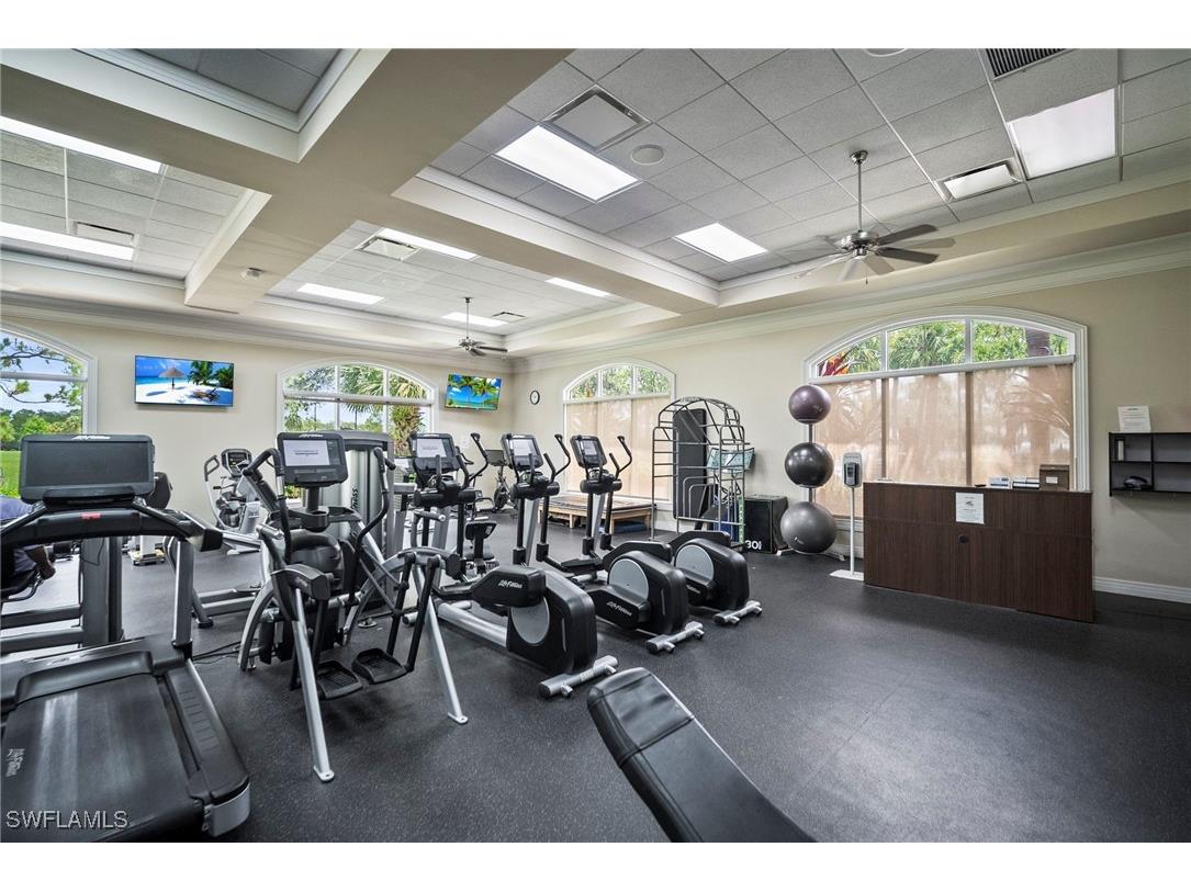 8625 Gleneagle Way Naples FL 34120 225075802 image24