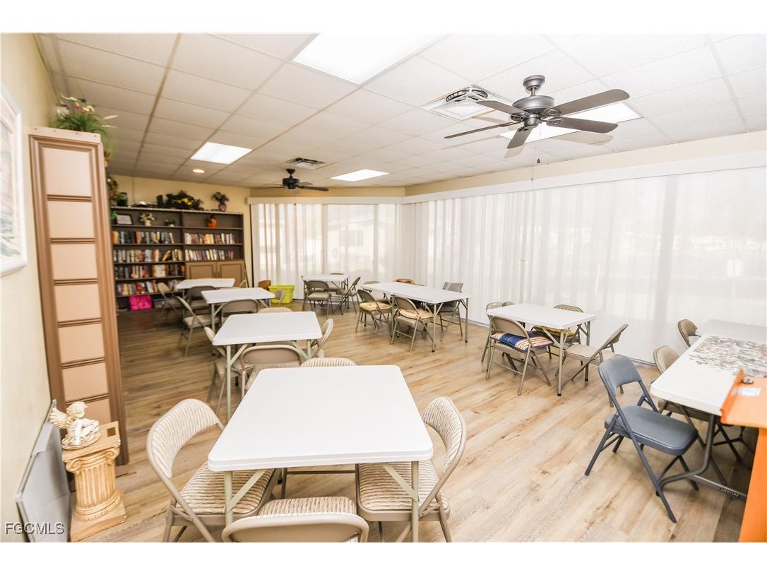 8628 Firwood Drive Estero FL 33928 2025015469 image18