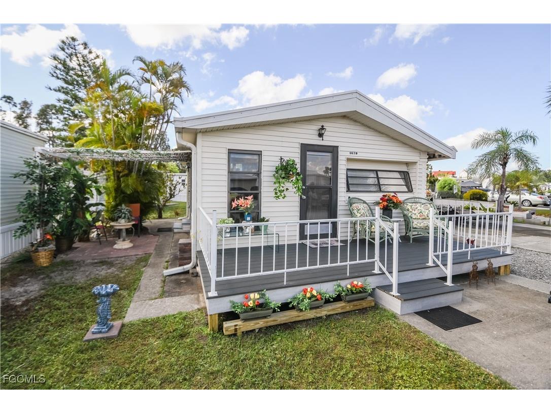 8628 Firwood Drive Estero FL 33928 2025015469 image2