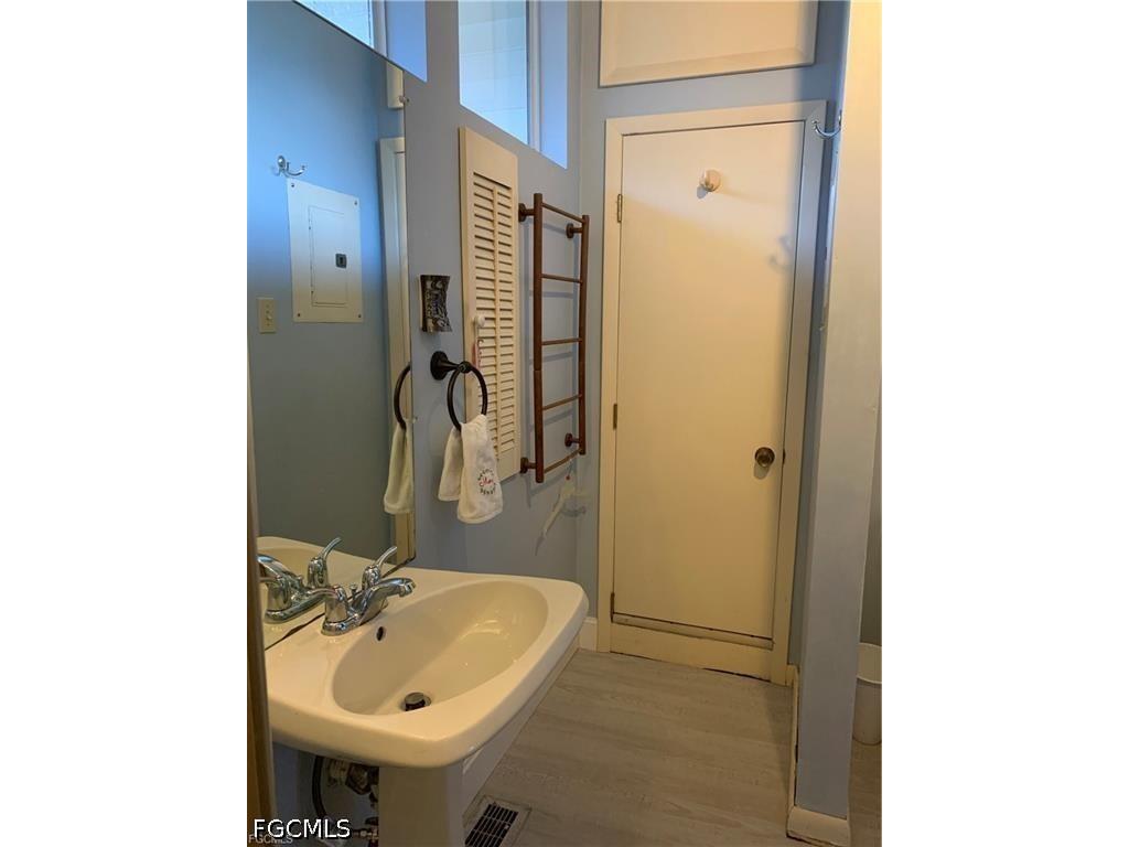 8628 Firwood Drive Estero FL 33928 2026020215 image12