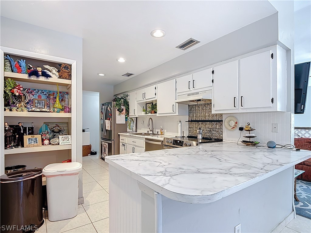 8628 Yukon Court Saint James City FL 33956 226006113 image12