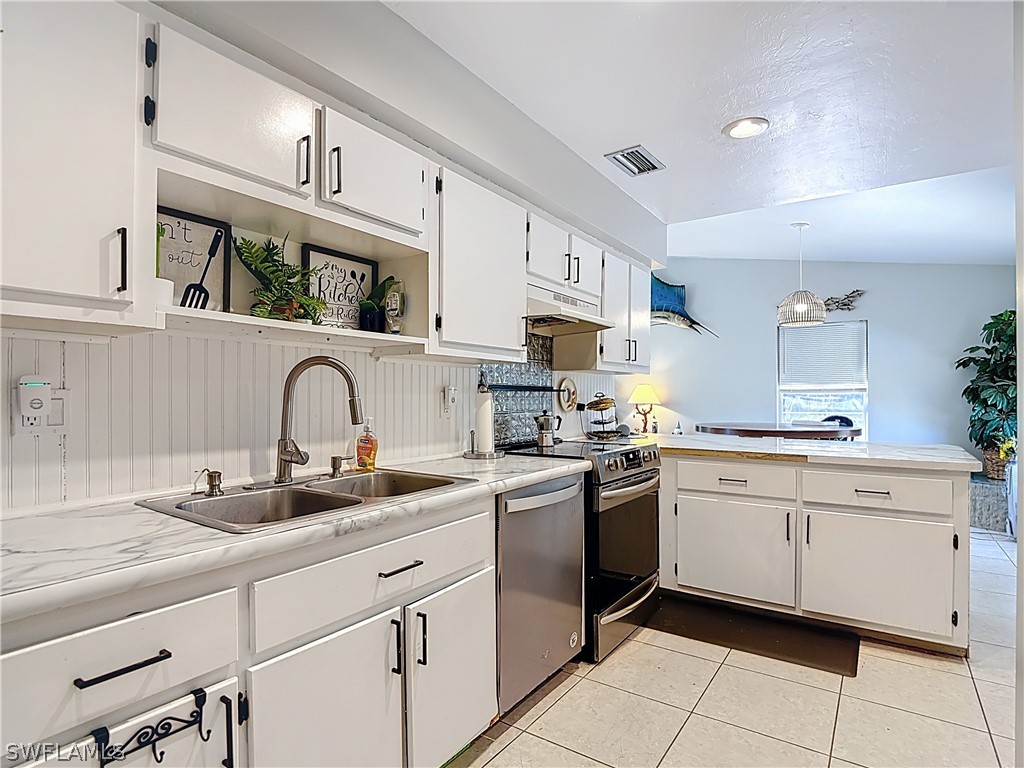 8628 Yukon Court Saint James City FL 33956 226006113 image13