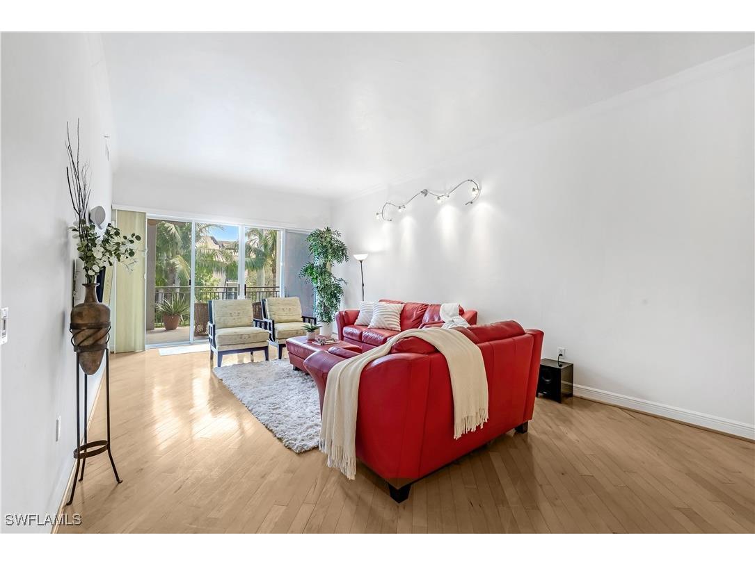 863 9th Avenue S #202 Naples FL 34102 225077756 image11