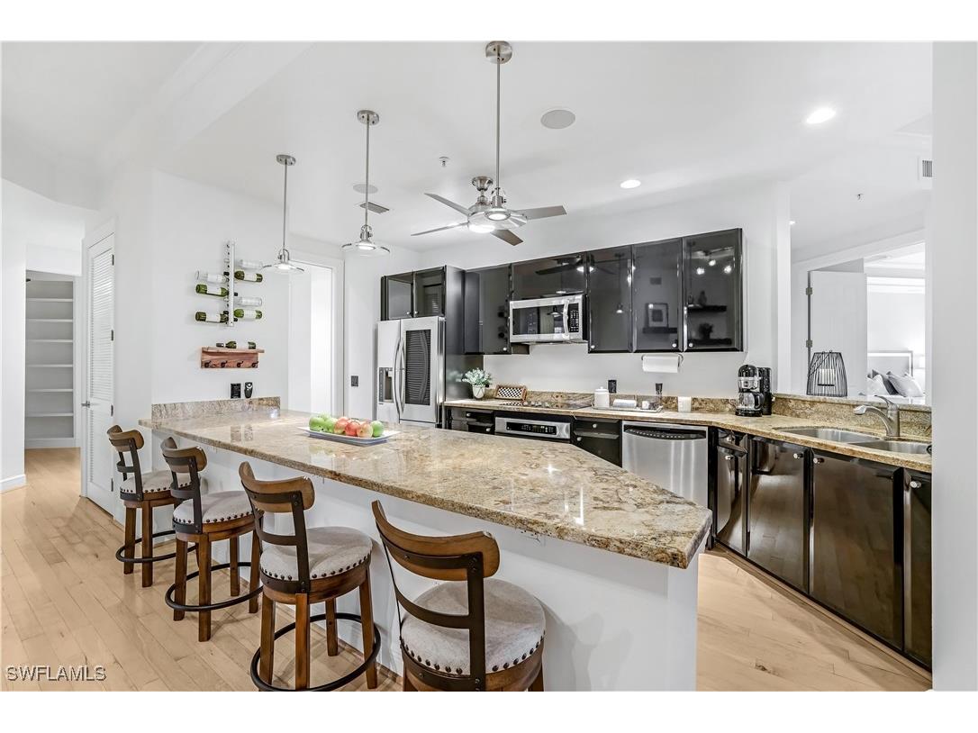 863 9th Avenue S #202 Naples FL 34102 225077756 image2