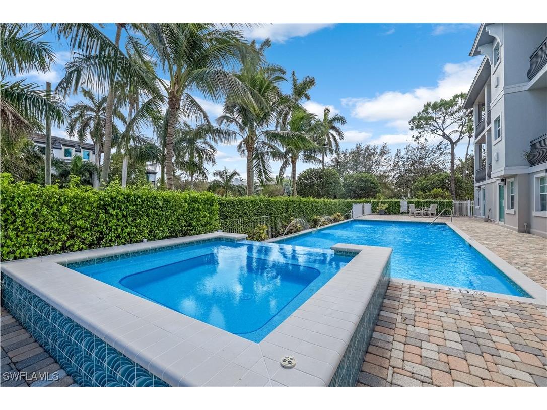 863 9th Avenue S #202 Naples FL 34102 226001262 image3