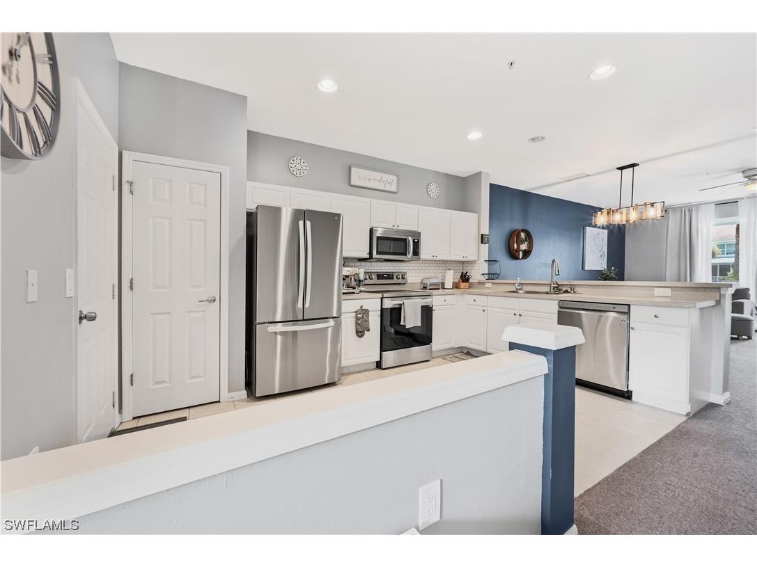 863 Hampton Circle #155 Naples FL 34105 223055459 image1