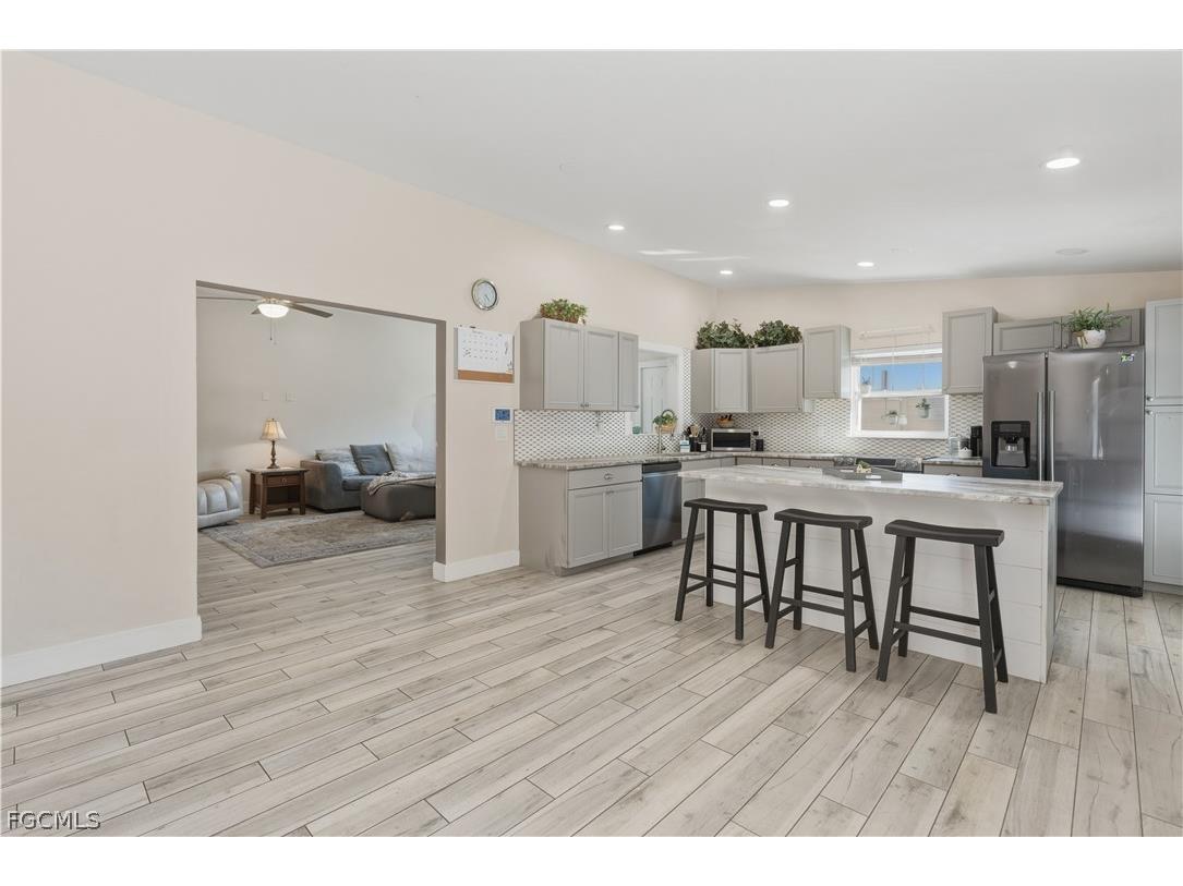 8635 Exeter Street Fort Myers FL 33907 2026009438 image17