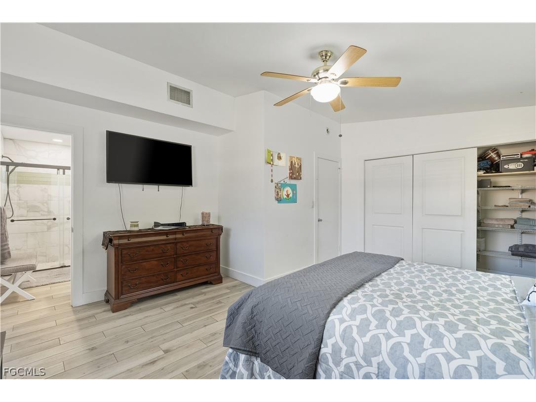8635 Exeter Street Fort Myers FL 33907 2026009438 image19