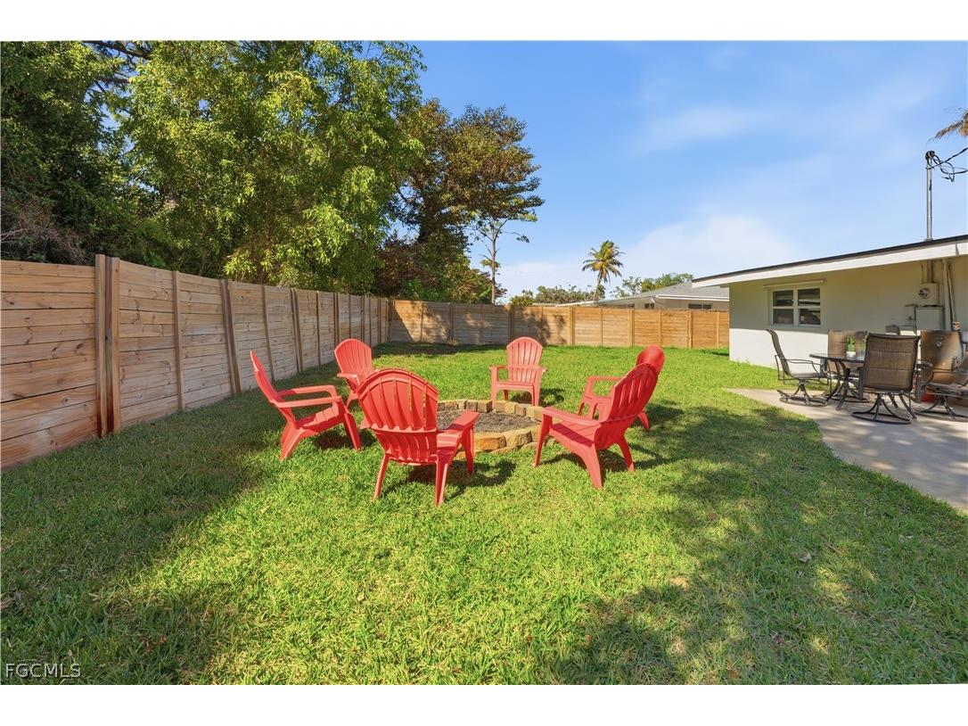 8635 Exeter Street Fort Myers FL 33907 2026009438 image33