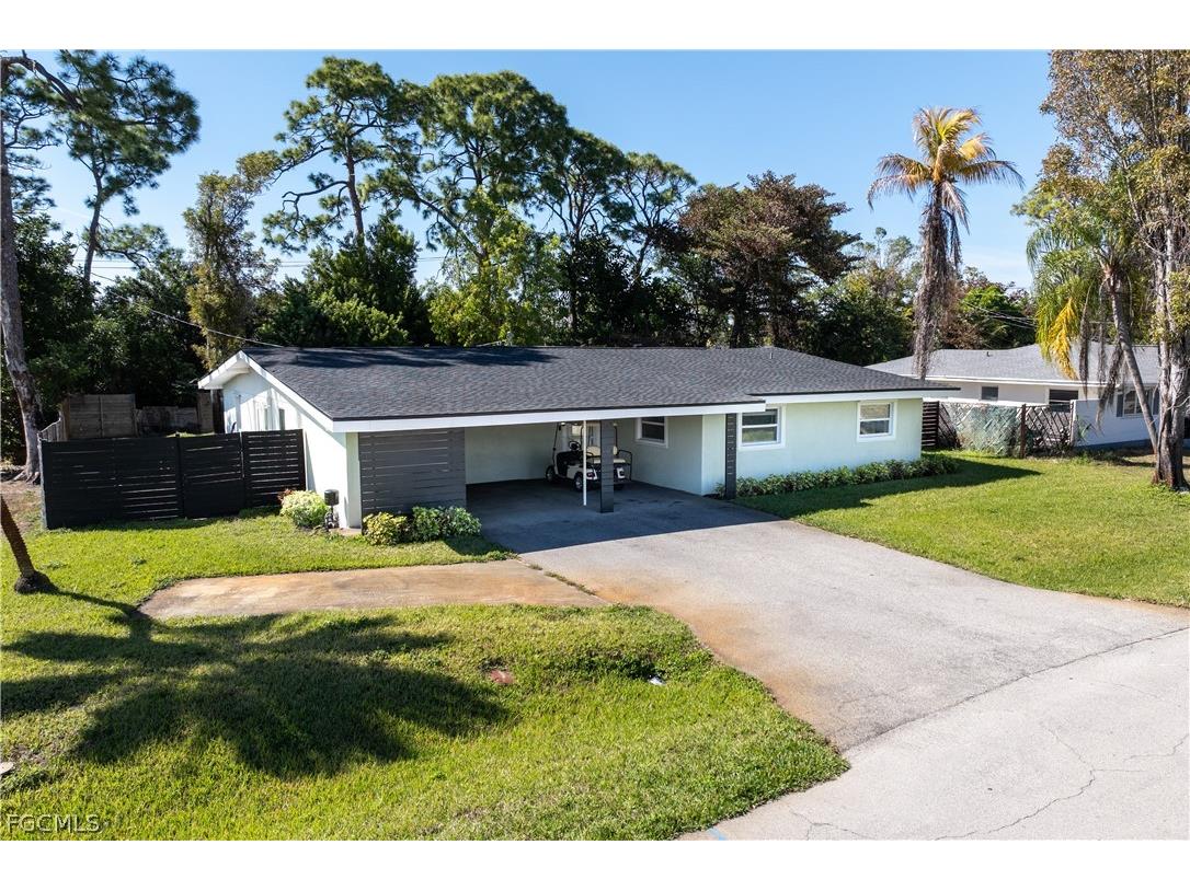 8635 Exeter Street Fort Myers FL 33907 2026009438 image35