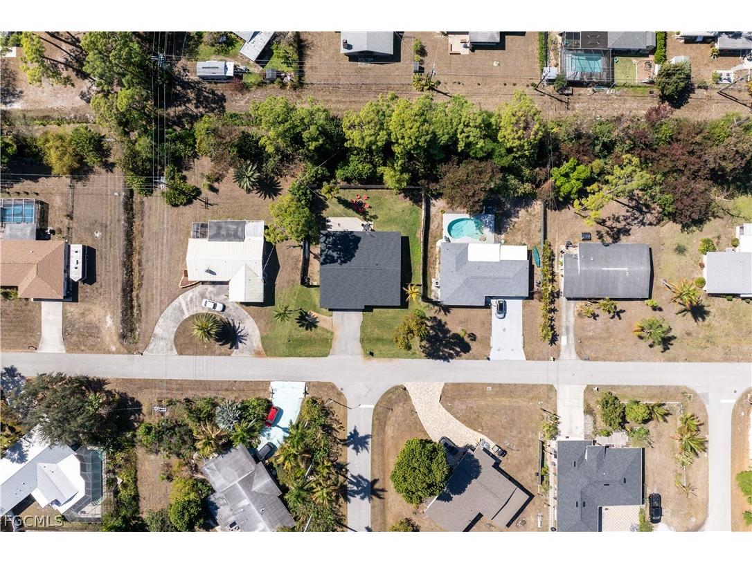 8635 Exeter Street Fort Myers FL 33907 2026009438 image42