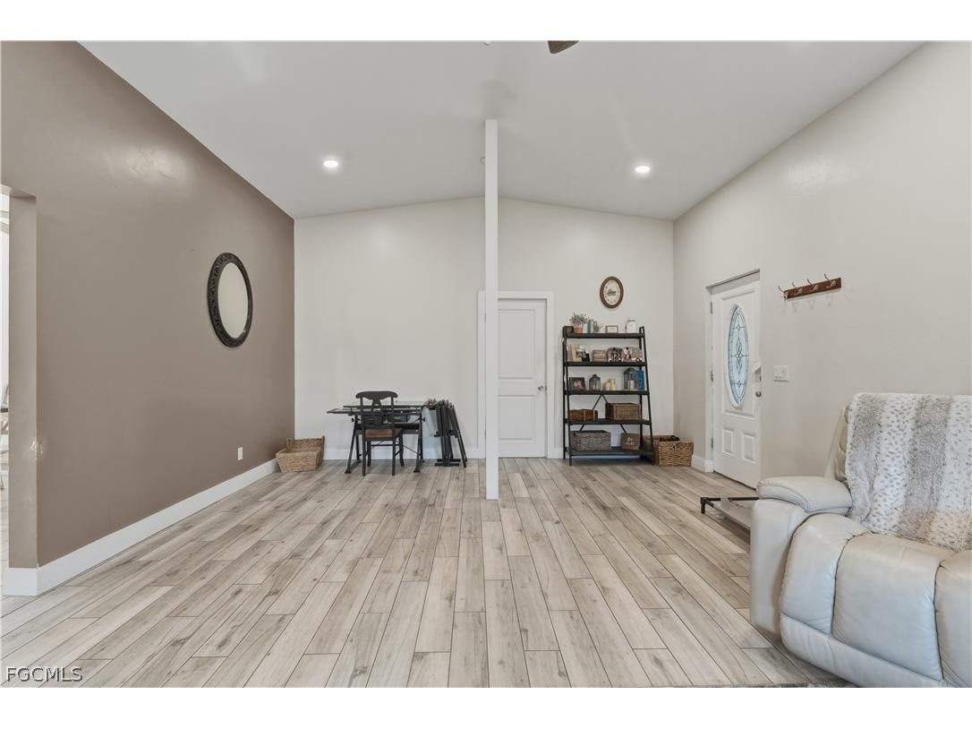 8635 Exeter Street Fort Myers FL 33907 2026009438 image7