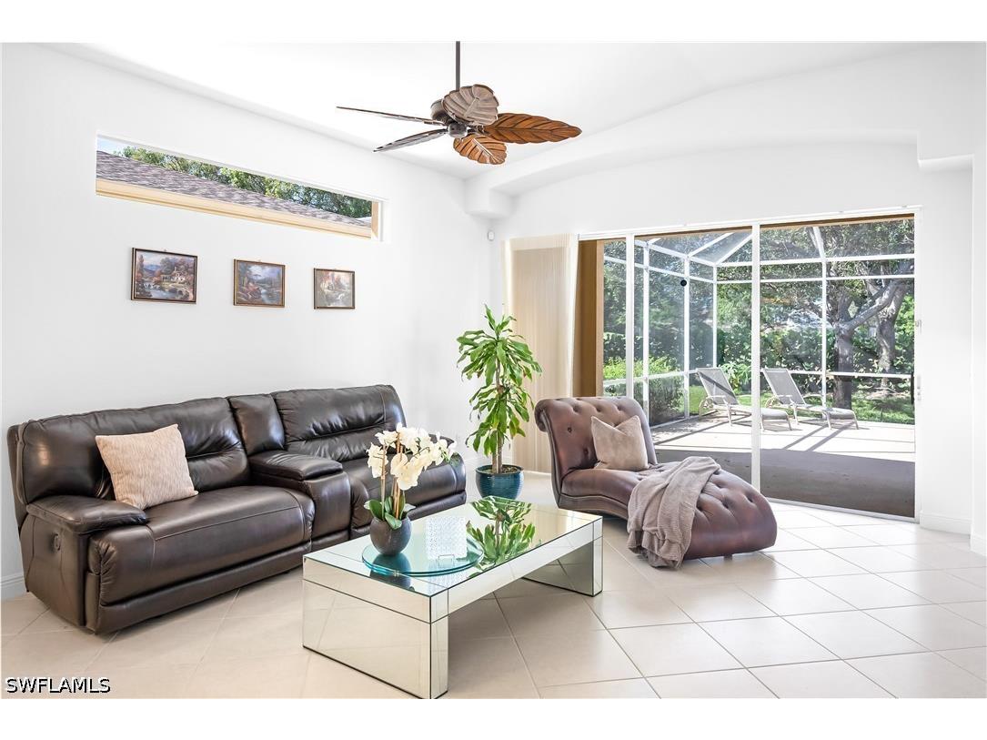8635 Ibis Cove Circle Naples FL 34119 226018040 image5