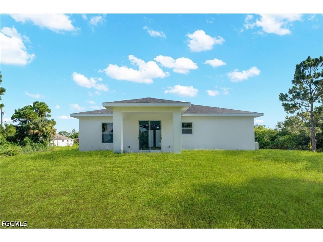 864 Chantilly Street E Lehigh Acres FL 33974 2026029255 image31