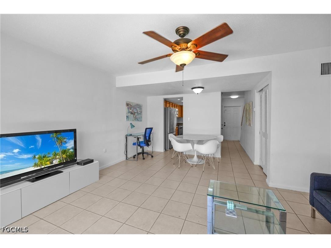 864 Courtington Lane #3 Fort Myers FL 33919 2026018114 image6
