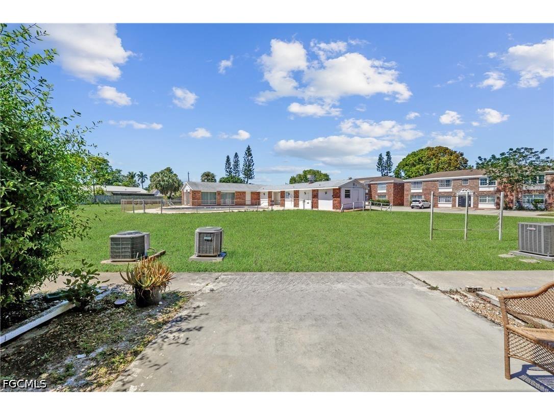 864 Courtington Lane #3 Fort Myers FL 33919 2026018114 image8