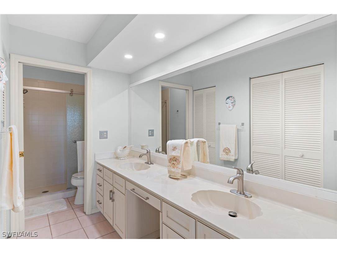 864 Gulf Pavilion Drive #202 Naples FL 34108 226005454 image20