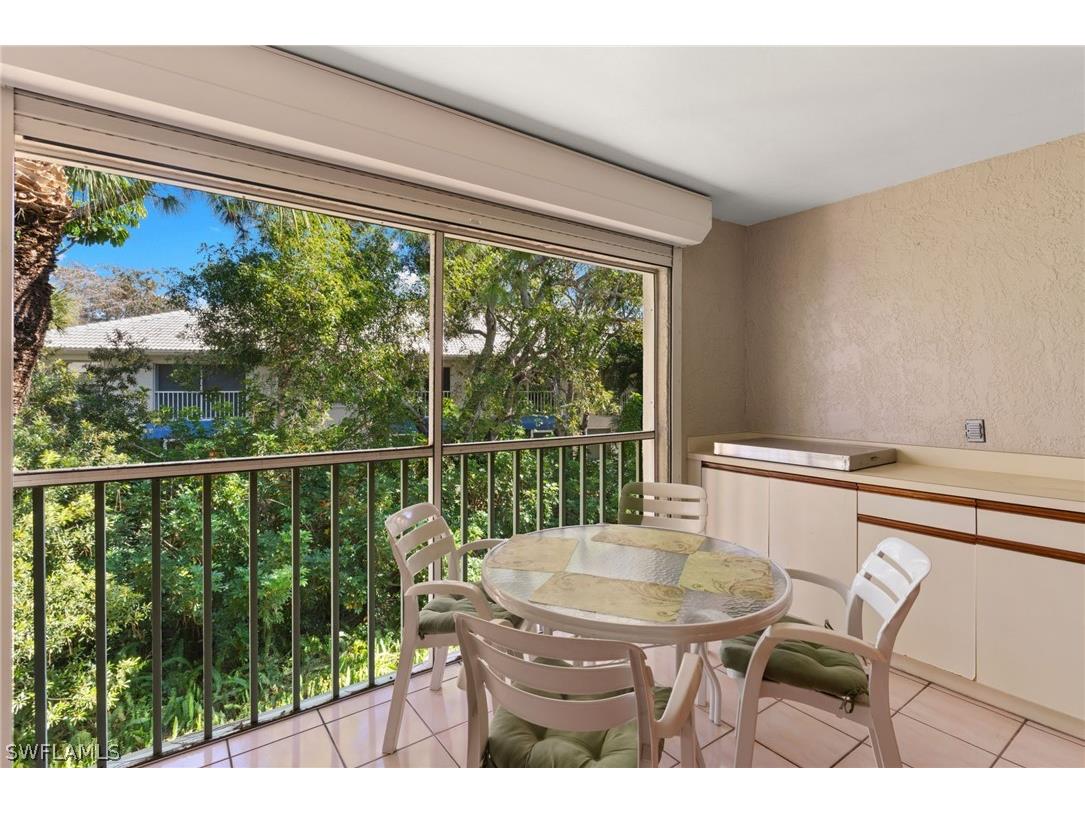864 Gulf Pavilion Drive #202 Naples FL 34108 226005454 image22