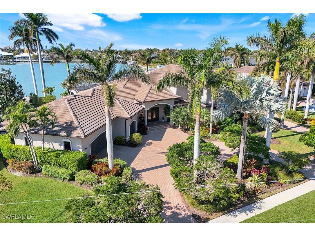 864 Inlet Drive Marco Island FL 34145 224100112 image1