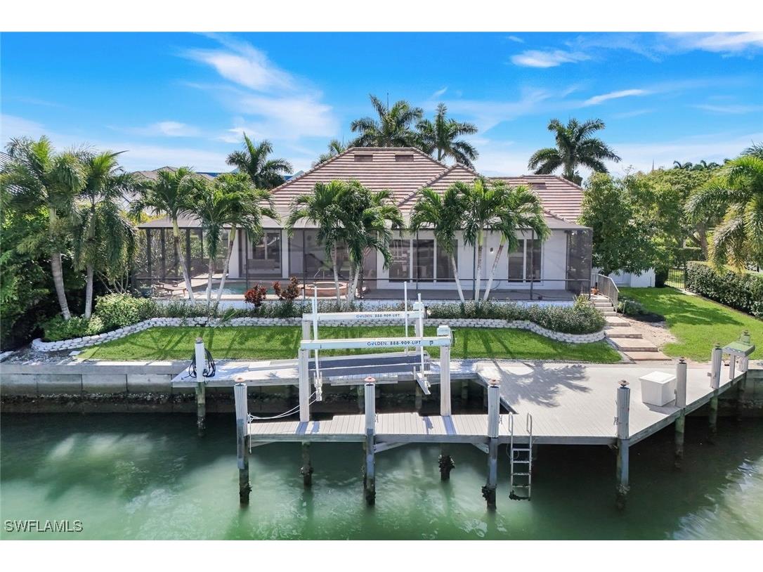 864 Magnolia Court Marco Island FL 34145 225077225 image2