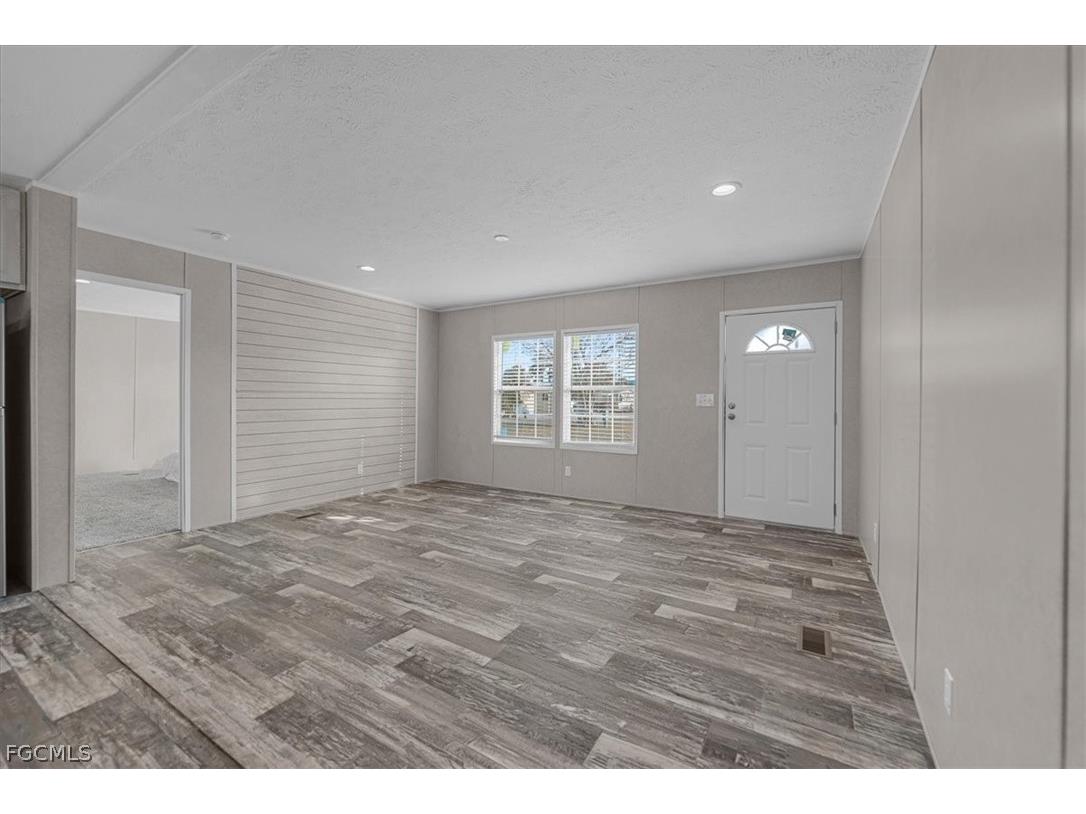 864 Yacht Club Way NW Moore Haven FL 33471 2026008587 image21