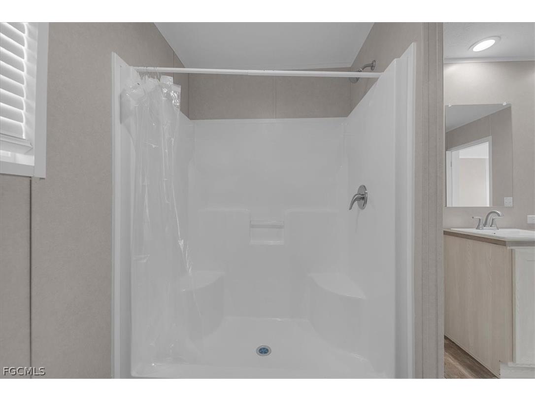 864 Yacht Club Way NW Moore Haven FL 33471 2026008587 image37