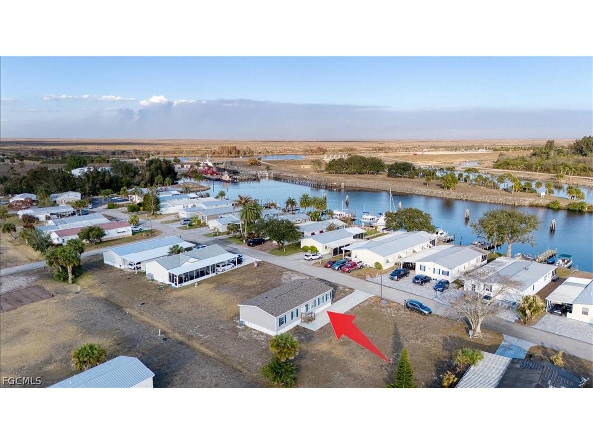 864 Yacht Club Way NW Moore Haven FL 33471 2026008587 image42