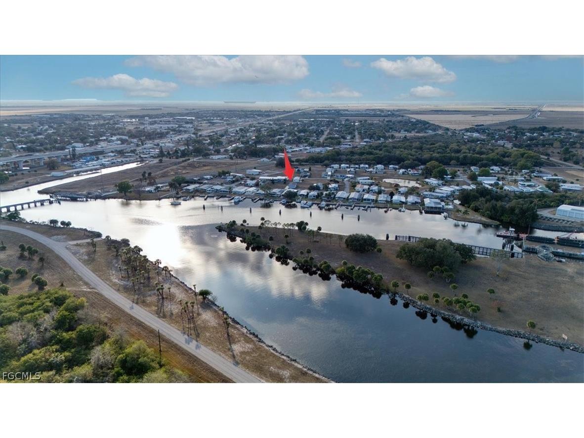 864 Yacht Club Way NW Moore Haven FL 33471 2026008587 image45