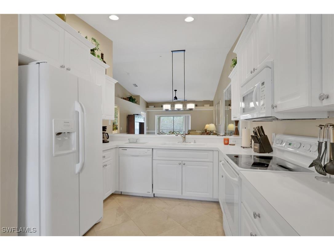 8640 Cedar Hammock Circle #524 Naples FL 34112 225081182 image13