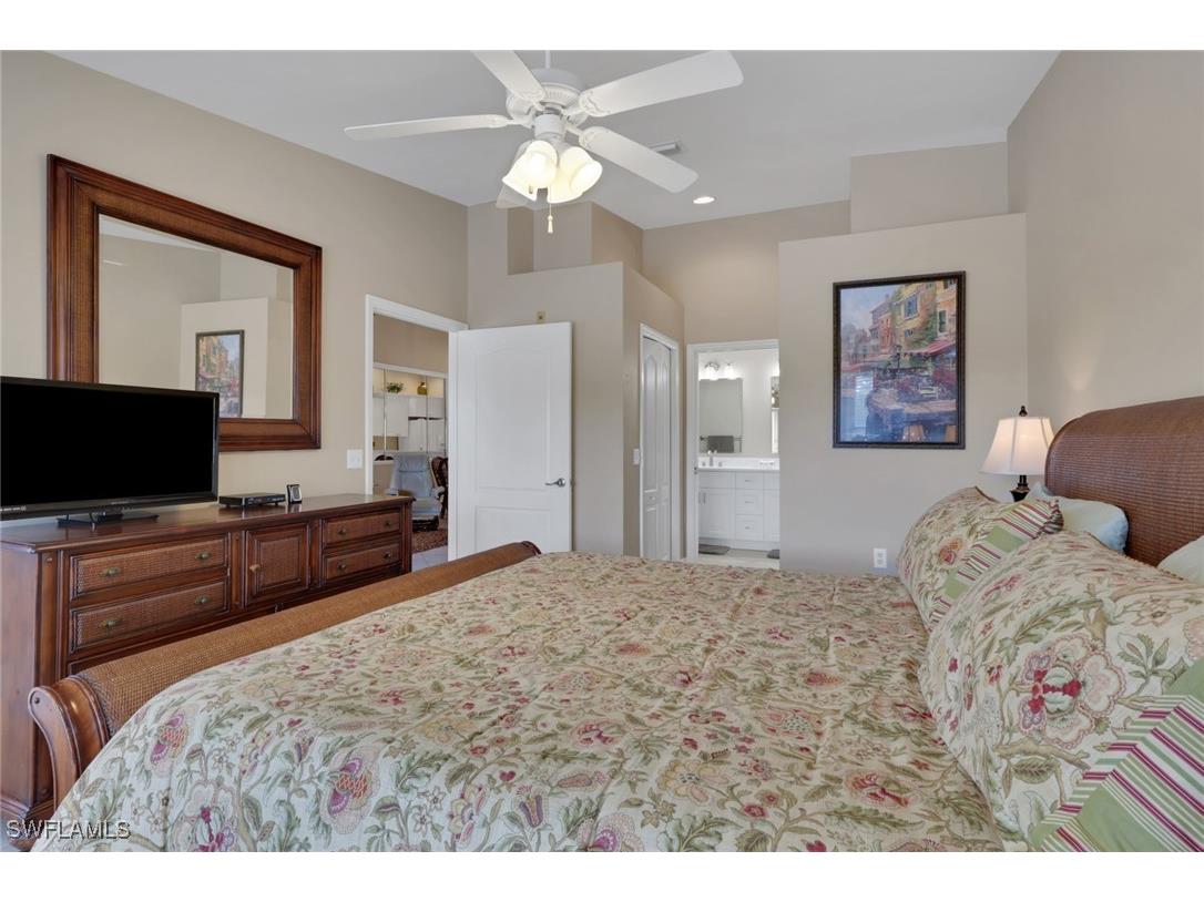 8640 Cedar Hammock Circle #524 Naples FL 34112 225081182 image17