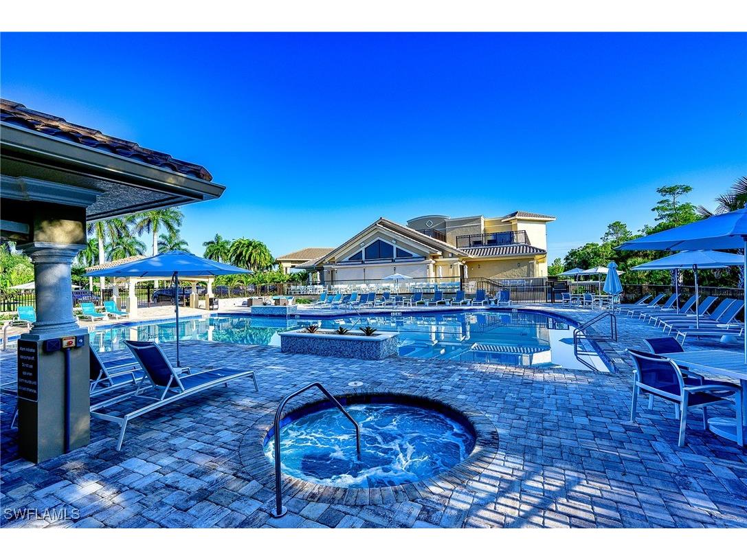 8640 Cedar Hammock Circle #524 Naples FL 34112 225081182 image33